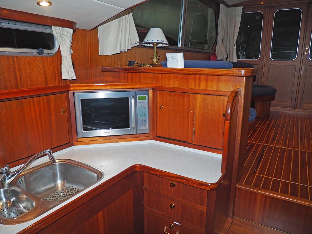 Fore ship, Accommodation